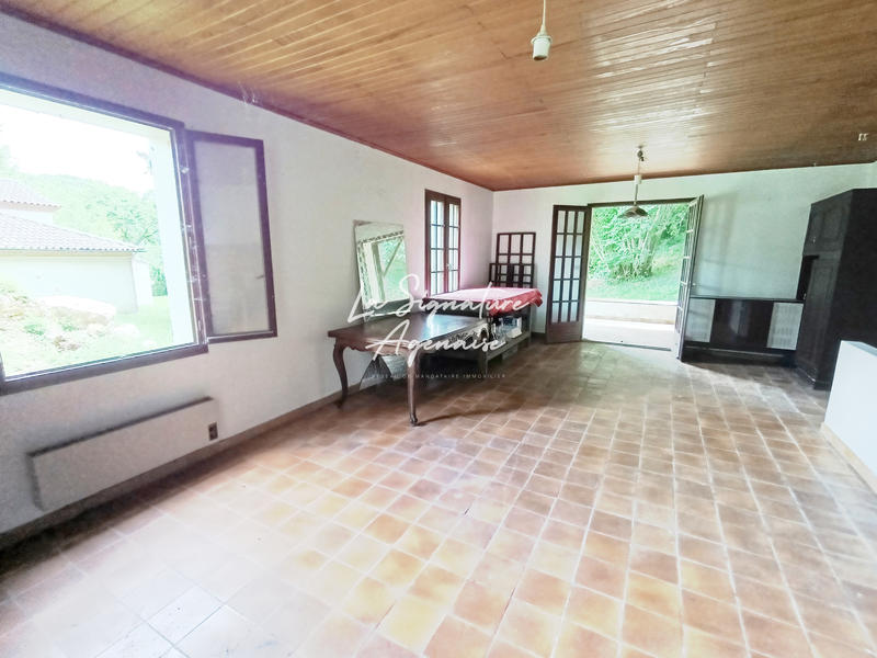 Maison - 231 m² - 7 pièces