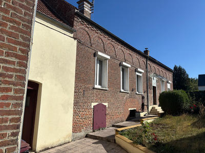 Maison - 94 m² - 5 pièces