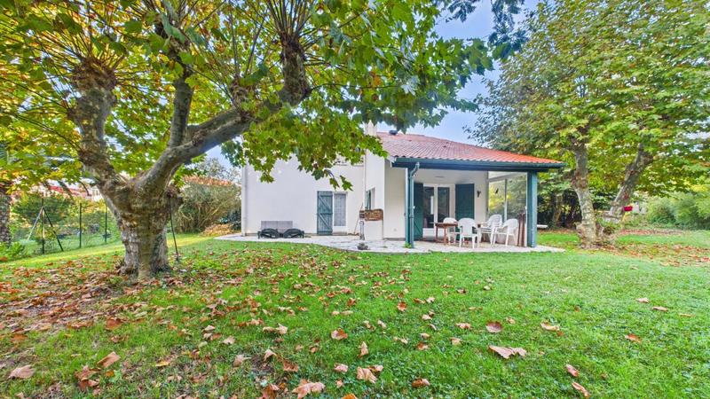 Maison - 102 m² - 5 pièces