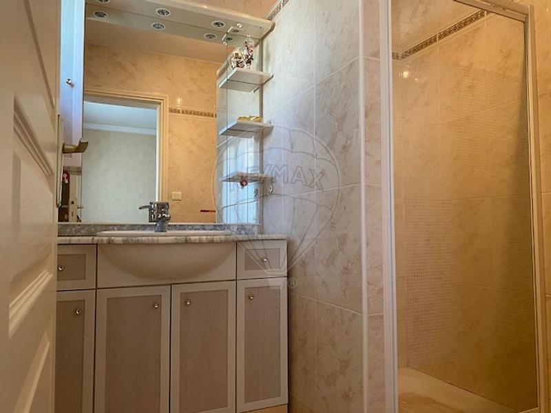 Maison - 167 m² - 7 pièces