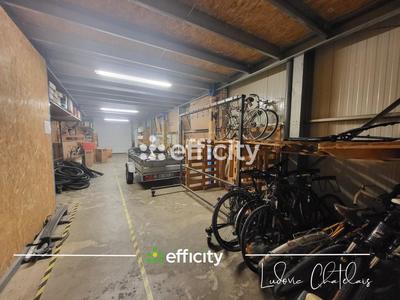 Local artisanal - 260 m² - 4 pièces