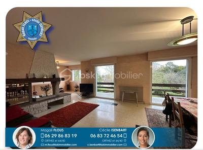 Maison - 161 m² - 7 pièces