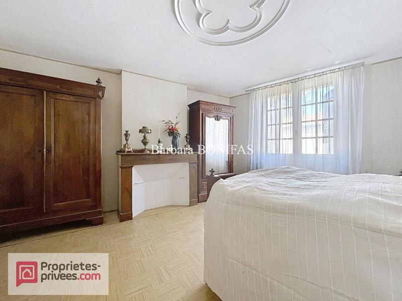 Maison - 136 m² - 8 pièces