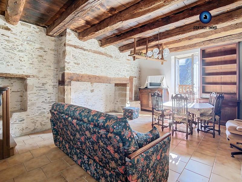 Maison ancienne - 61 m² - 2 pièces