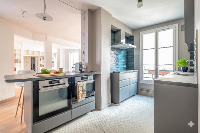 Appartement - 120 m² - 6 pièces