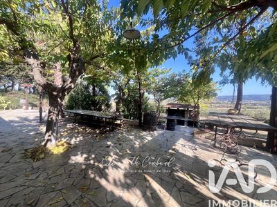 Maison - 145 m² - 5 pièces