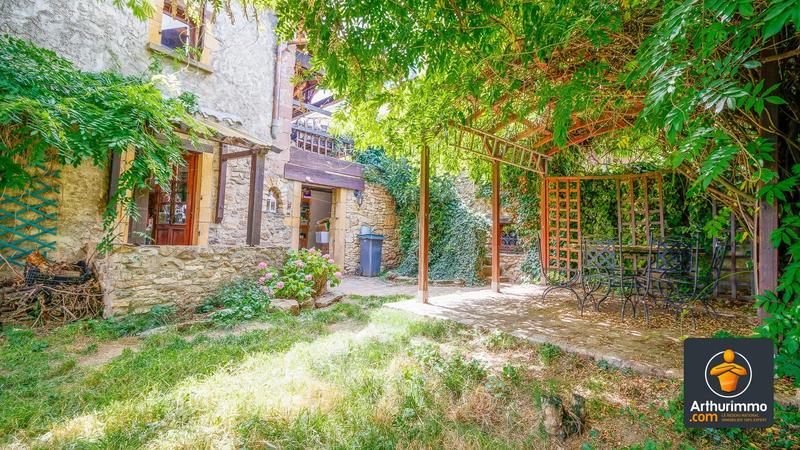 Maison - 150 m² - 7 pièces