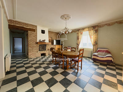 Maison - 257 m² - 10 pièces