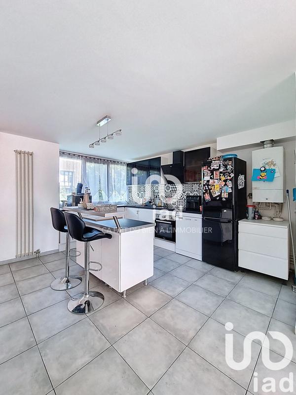 Appartement - 98 m² - 4 pièces