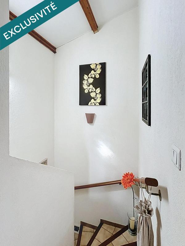 Maison - 90 m² - 4 pièces