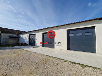 Local commercial - 682 m²