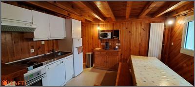 Appartement - 97 m² - 6 pièces