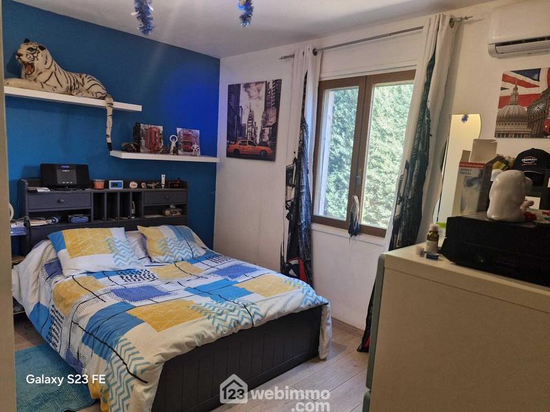 Villa - 90 m² - 4 pièces