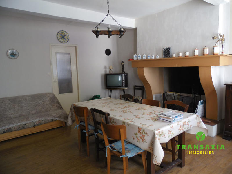 Maison - 95 m² - 5 pièces