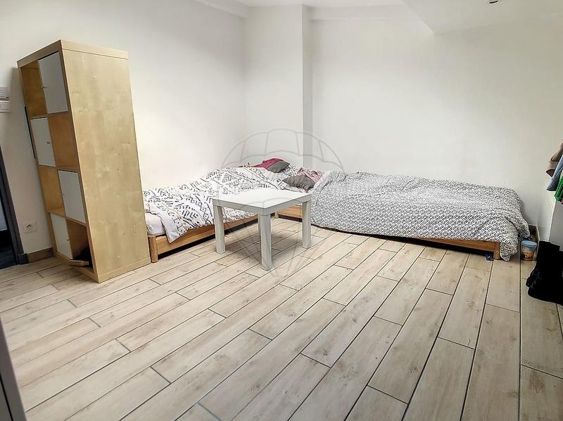 Maison - 169 m² - 8 pièces