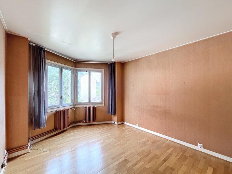 Appartement - 122 m² - 4 pièces