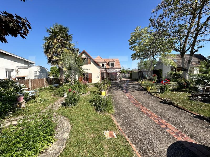 Maison - 165 m² - 7 pièces