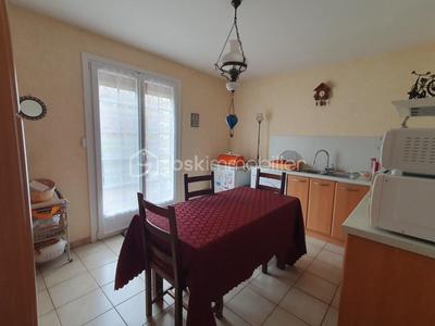 Maison jumelée - 88 m² - 6 pièces