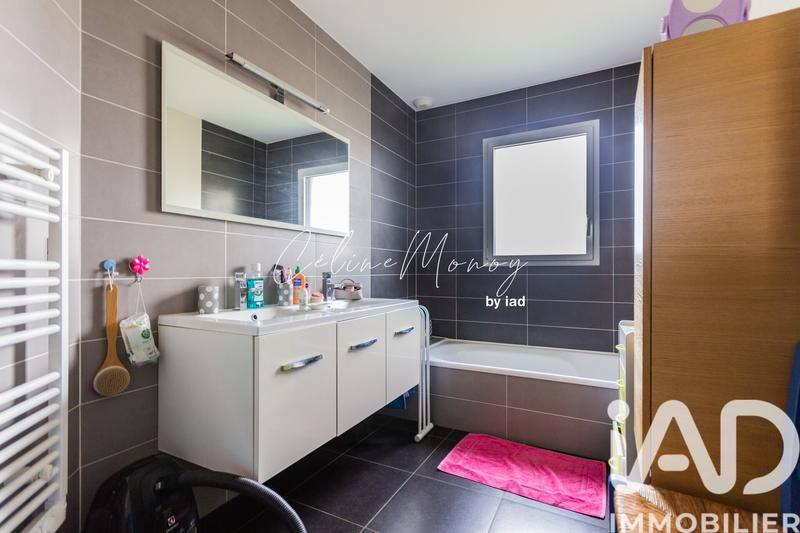 Maison - 94 m² - 4 pièces