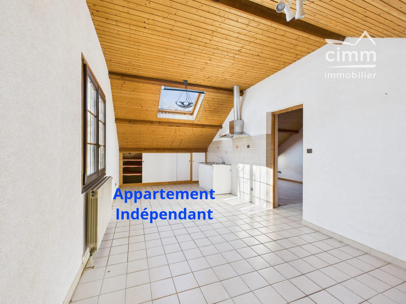 Maison - 184 m² - 6 pièces