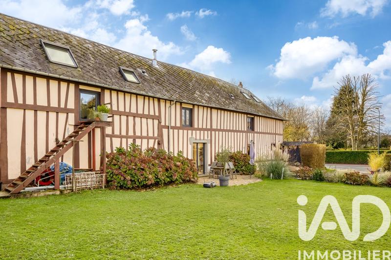 Maison - 207 m² - 7 pièces