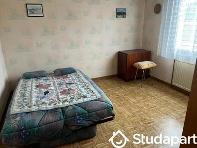 Chambre - 12 m² - 1 pièce