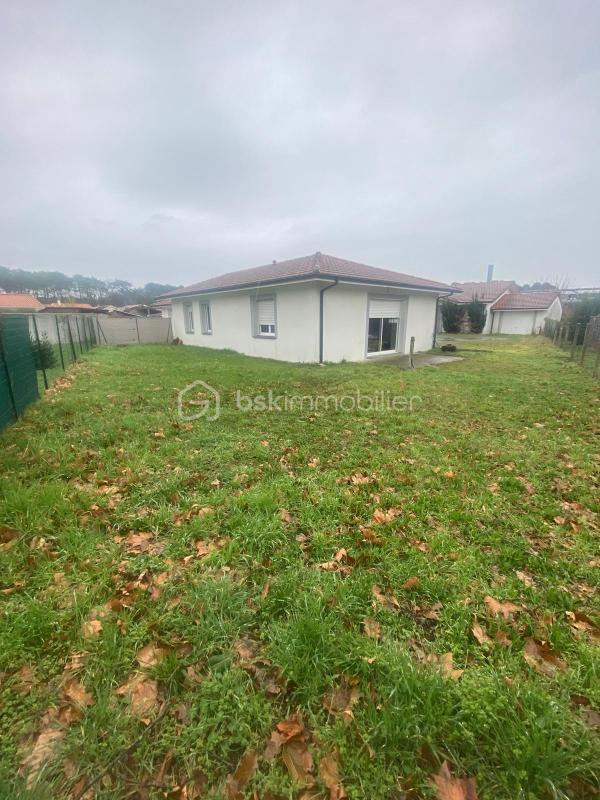 Maison - 70 m² - 3 pièces