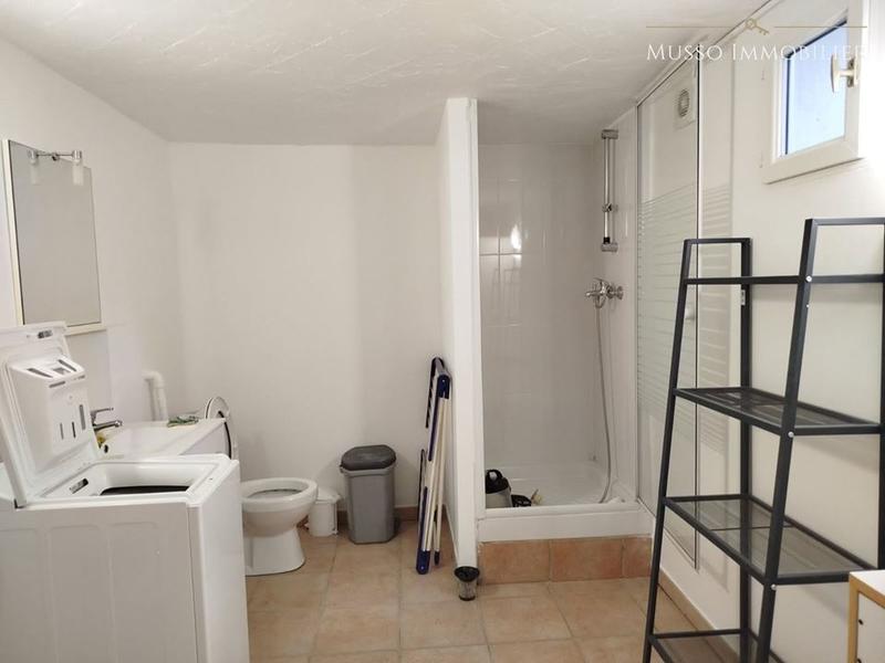 Immeuble - 150 m² - 3 pièces