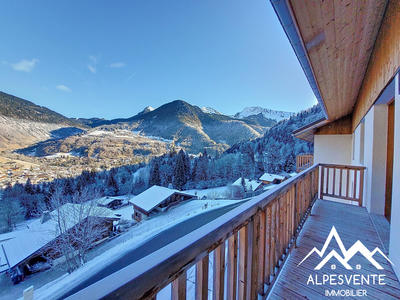 Appartement - 80 m² - 4 pièces