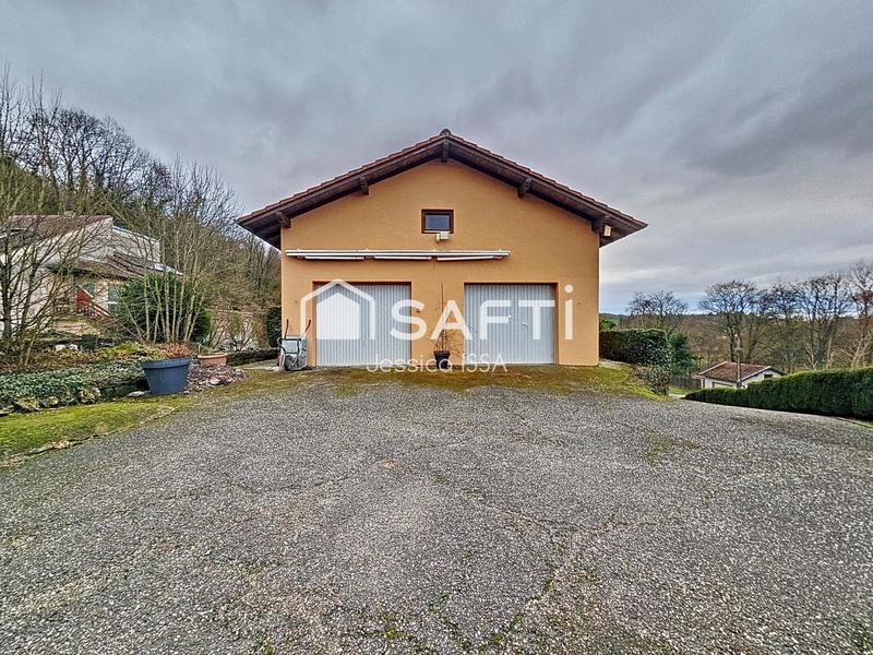 Maison - 160 m² - 6 pièces