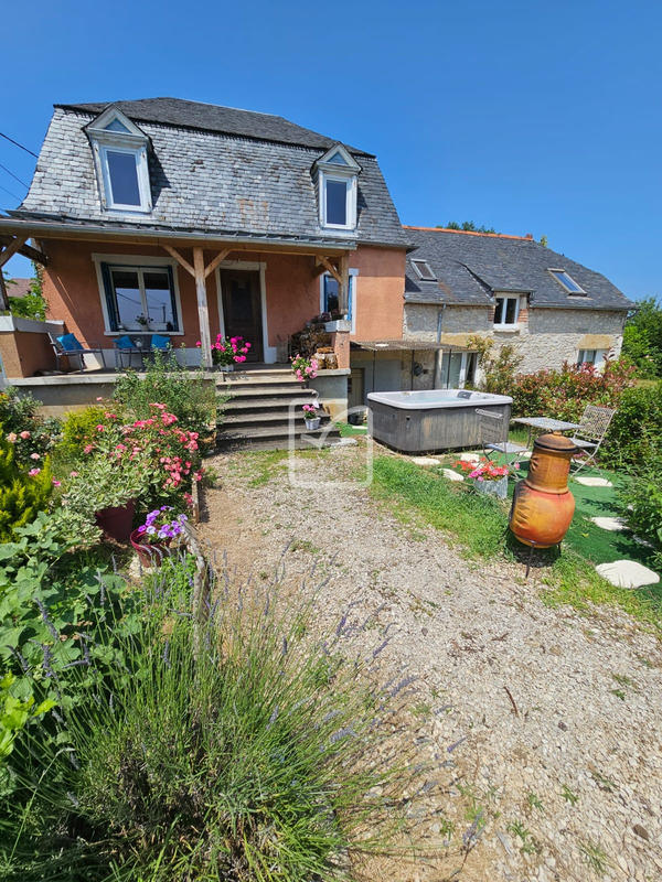 Maison - 150 m² - 7 pièces