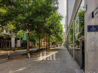 Fonds de commerce - Magasins - 327 m²