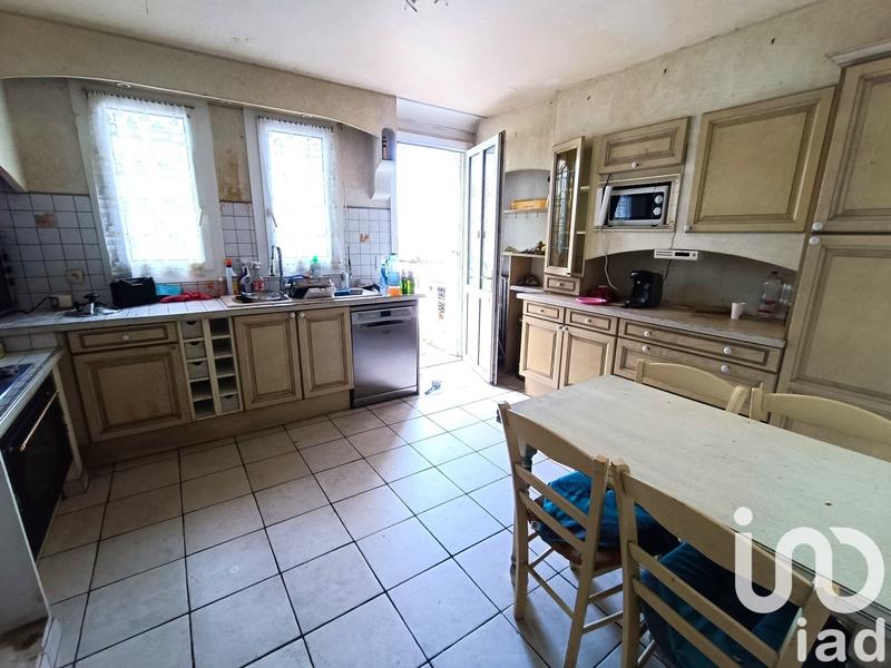 Maison - 208 m² - 5 pièces