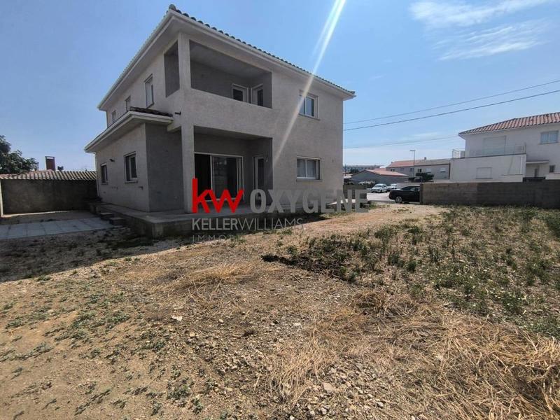 Maison - 173 m² - 6 pièces