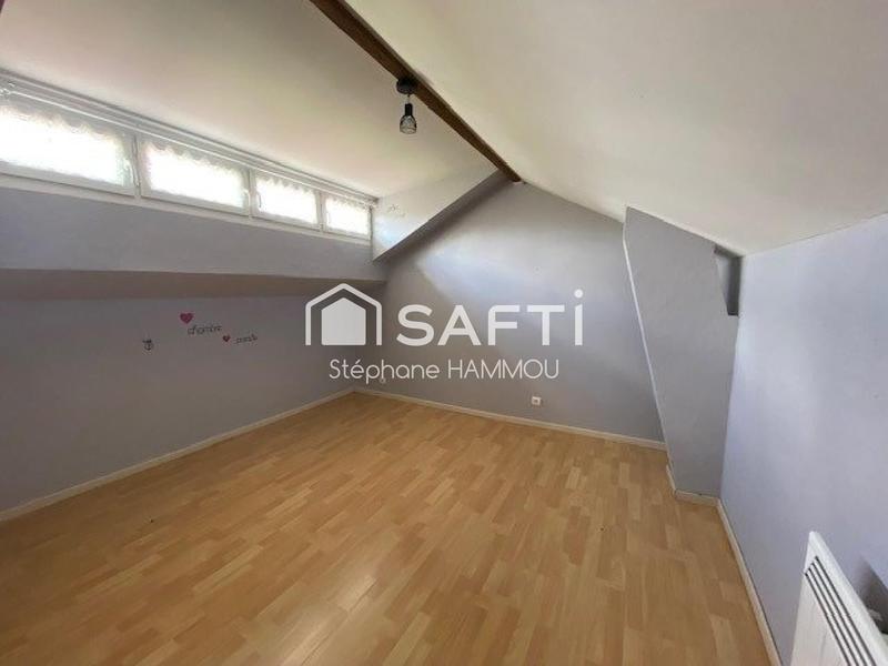 Maison - 180 m² - 7 pièces