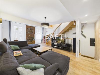 Maison - 107 m² - 4 pièces