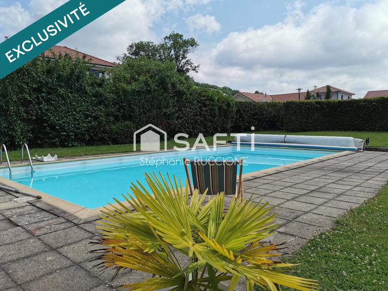 Maison - 181 m² - 7 pièces