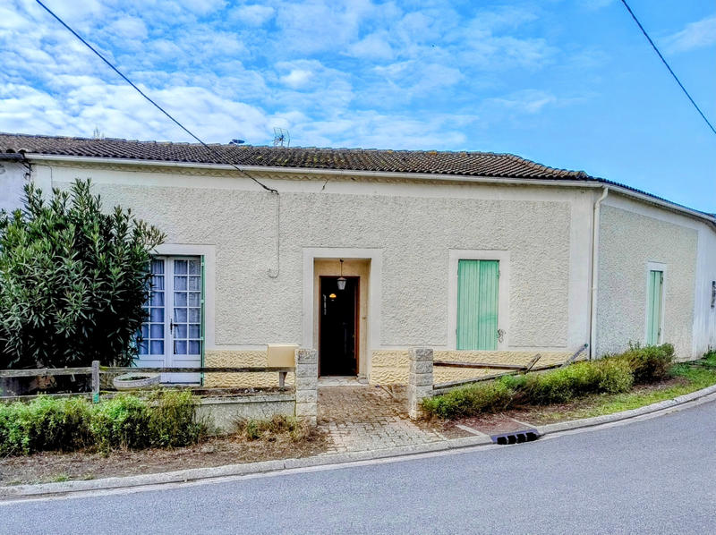 Maison de village - 136 m² - 5 pièces