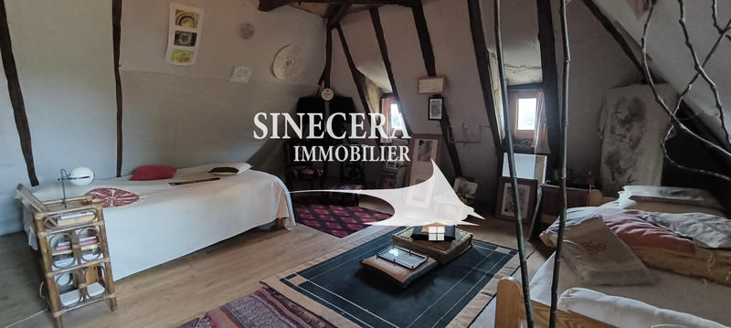 Maison - 230 m² - 5 pièces