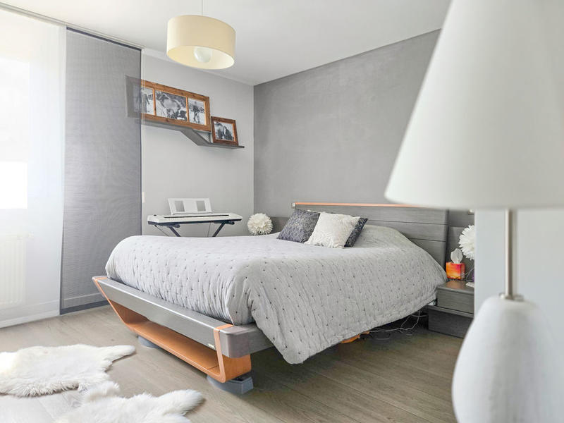 Villa - 250 m² - 8 pièces