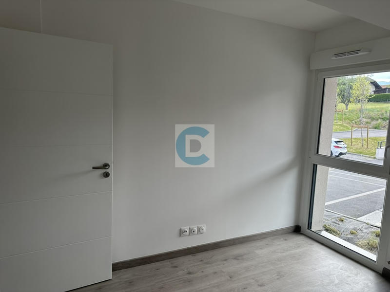 Appartement - 82 m² - 4 pièces