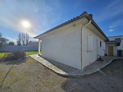 Maison - 121 m² - 6 pièces