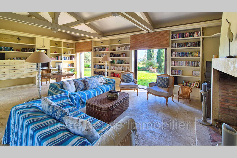 Maison - 186 m² - 6 pièces