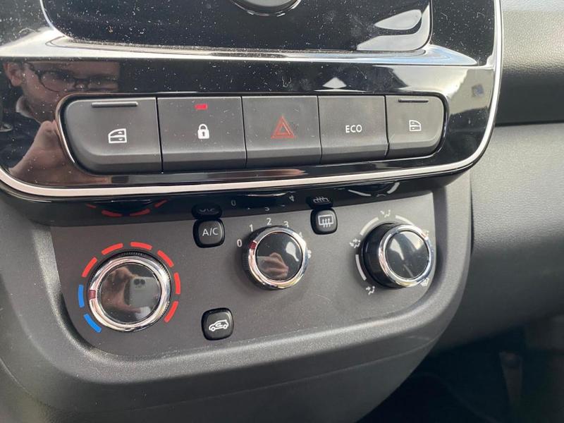 Dacia Spring 45 essential achat intégral clim Bluetooth 1 ère main