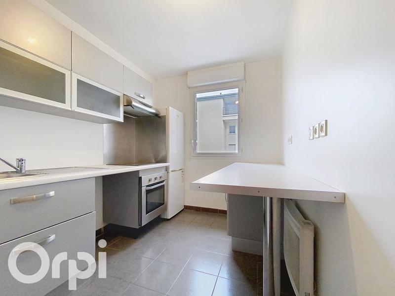 Appartement - 84 m² - 4 pièces