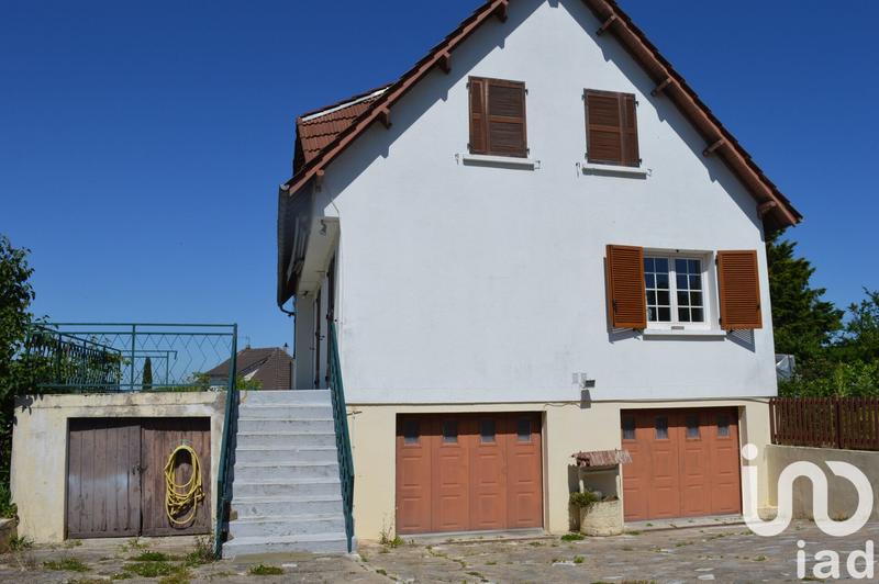 Maison de village - 111 m² - 5 pièces