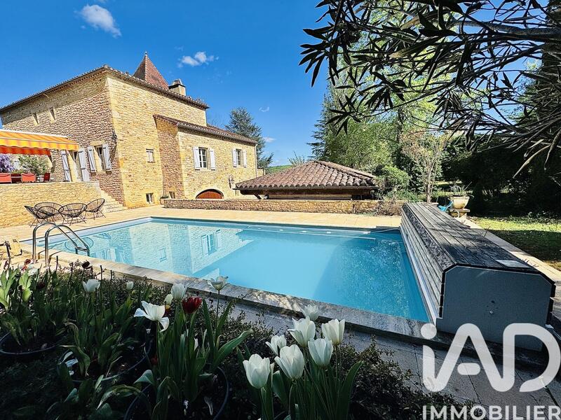 Maison de maîtres - 170 m² - 6 pièces