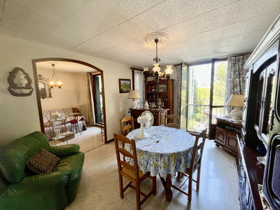 Appartement - 84 m² - 3 pièces