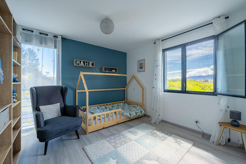 Maison - 173 m² - 6 pièces