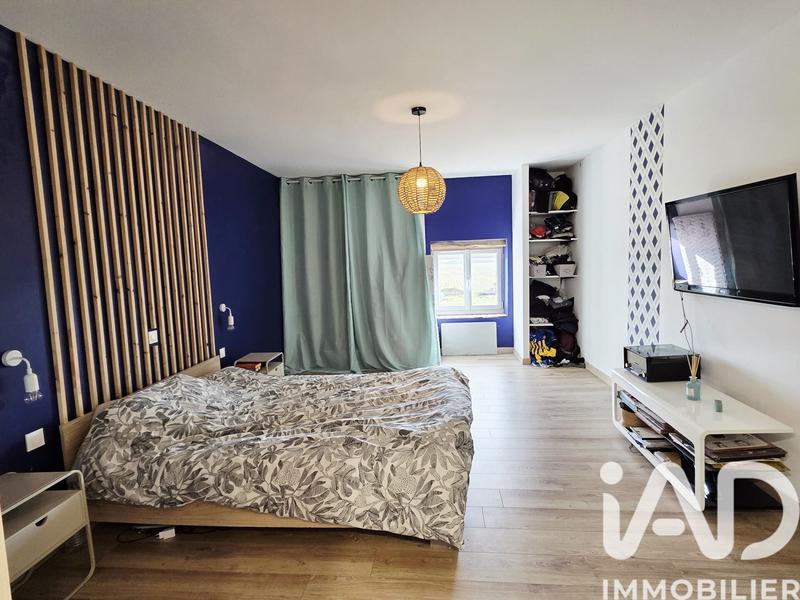 Maison - 161 m² - 5 pièces